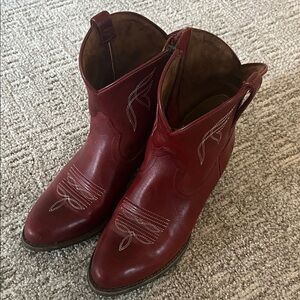 Ariat Red Heeled Boots